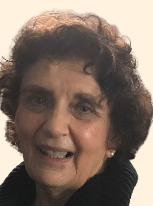 Claudia Orfao-Martin, Therapist