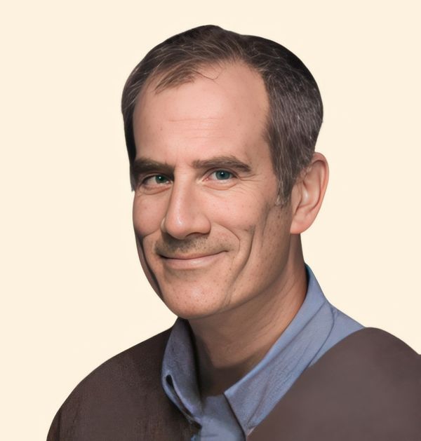 Dr. Eoin "Owen" Bastable, Therapist