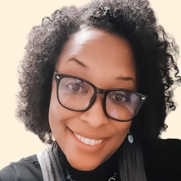 Lakita Richardson, Therapist