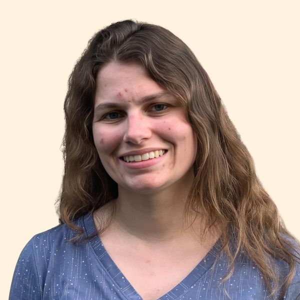 Gretchen Heideloff, Therapist