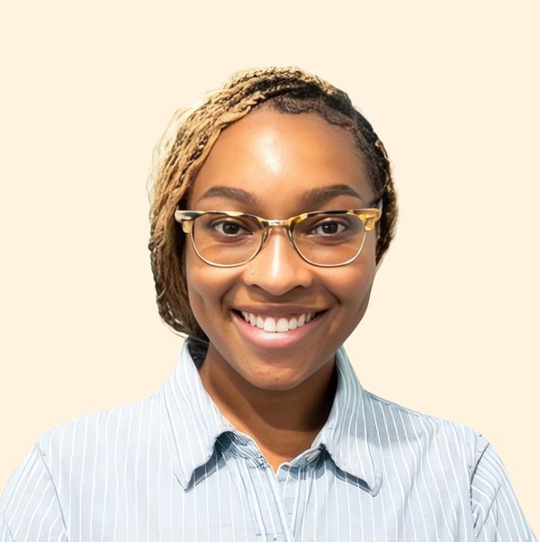 Sydney Cheron, Therapist