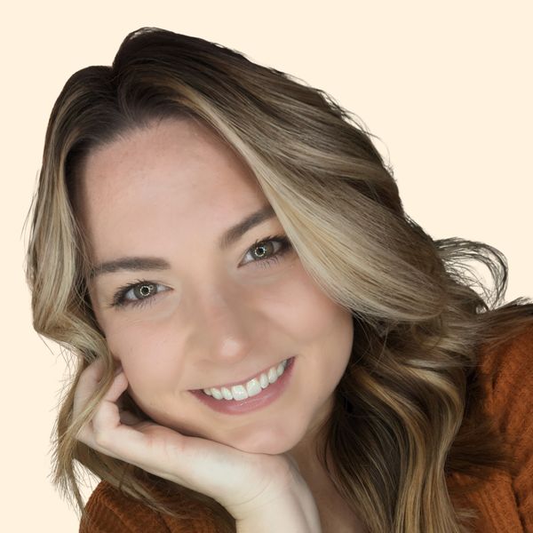 Nicole Piatak, Therapist