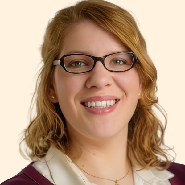 Elizabeth M Schrimpf, Therapist