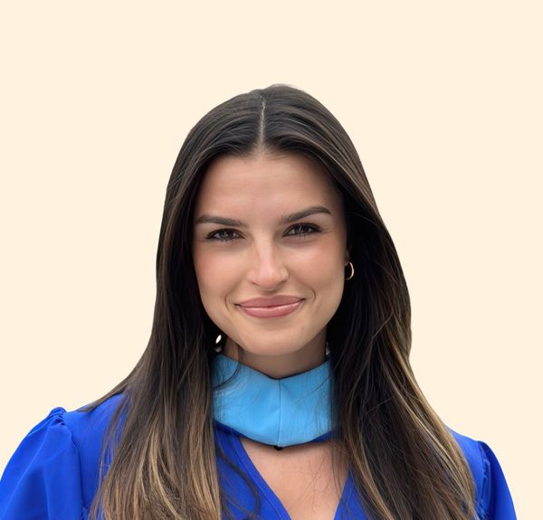 Lindsey Courtice, Therapist