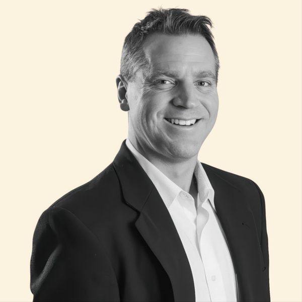 Cary Lukens, Therapist