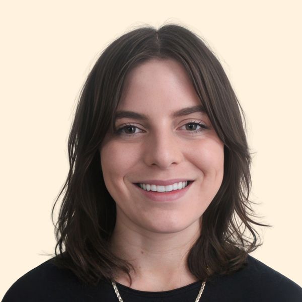 MK Frett, Therapist