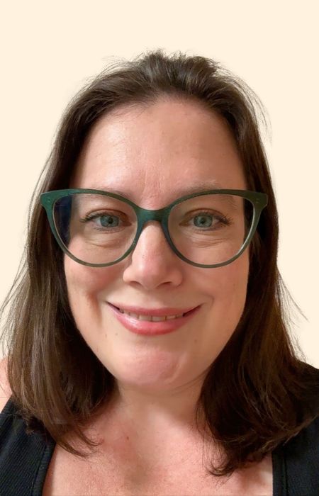 Miranda Gill, Therapist