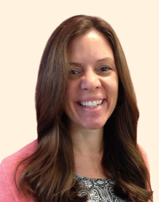 Shannon Costa, Therapist