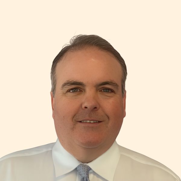 David Back, Therapist