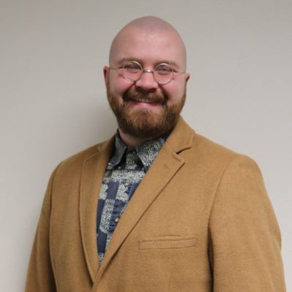 Tanner Simpson, Therapist