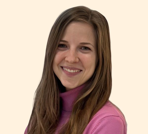Julia Brandt, Therapist