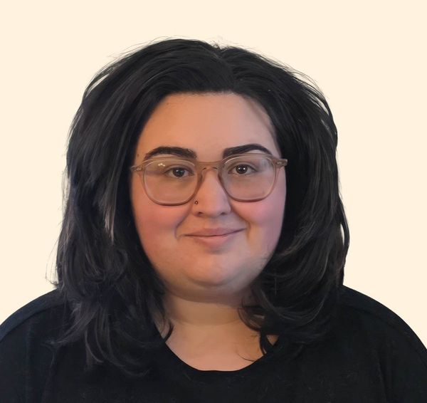 Shoshana Shalom, Therapist