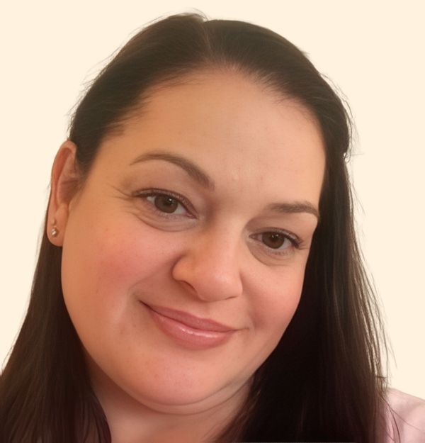 Michelle Summers, Therapist