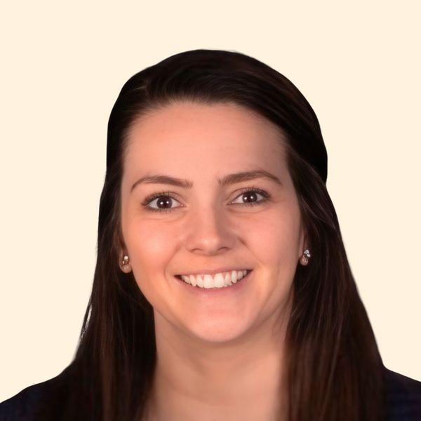 Caitlin Nay, Therapist