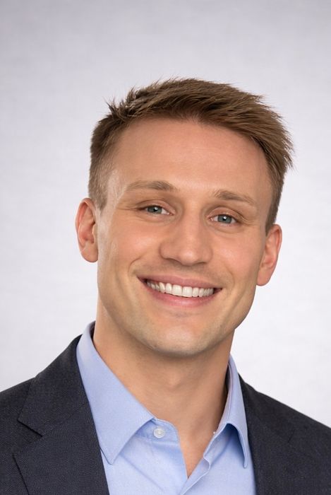 Dr. Noah Borchardt, Psychiatrist