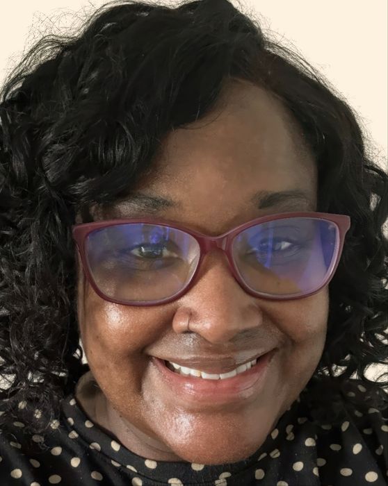Kia McKinney, Therapist