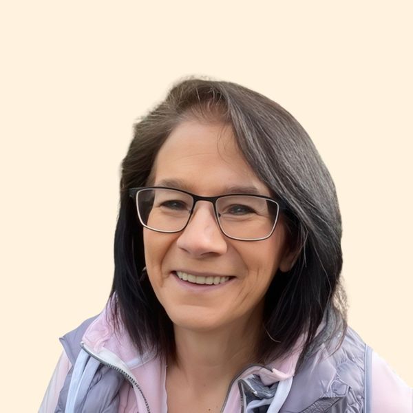 Kim Cantonwine, Therapist