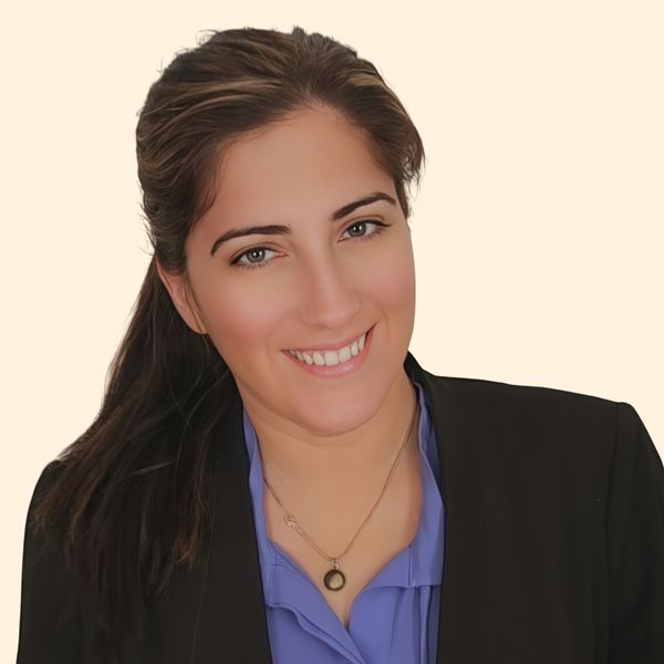 Shannon Roehm, Therapist