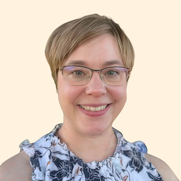 Laura Geczy-Haskins, Psychologist