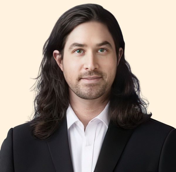 Ari Kestenberg, Psychiatrist