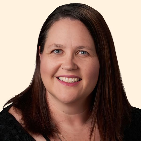 Kari Crane, Therapist