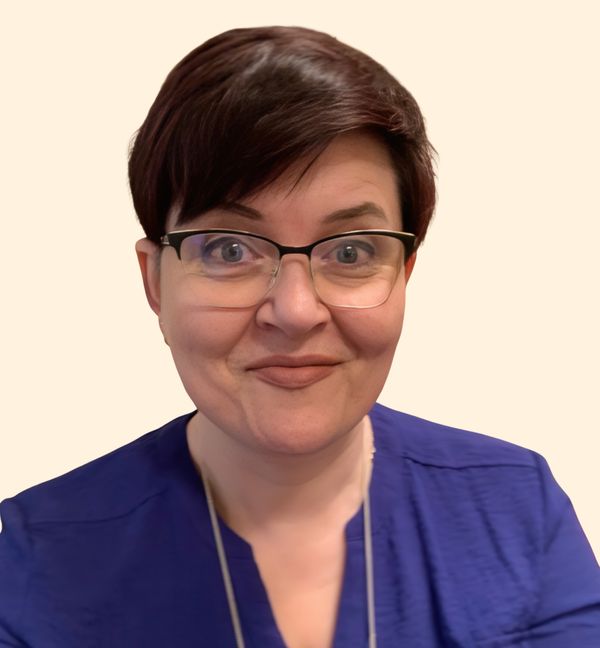 Jane Rekas, Therapist