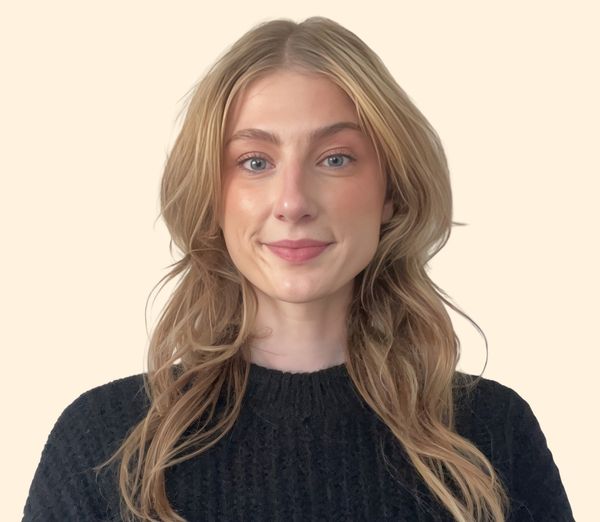 Sloan Fischer, Therapist