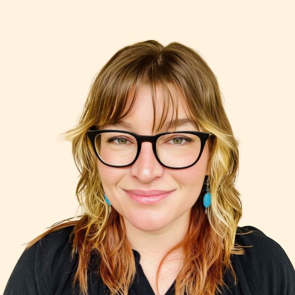 Kat Rogers, Therapist