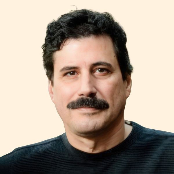 Bill Cruz, Therapist