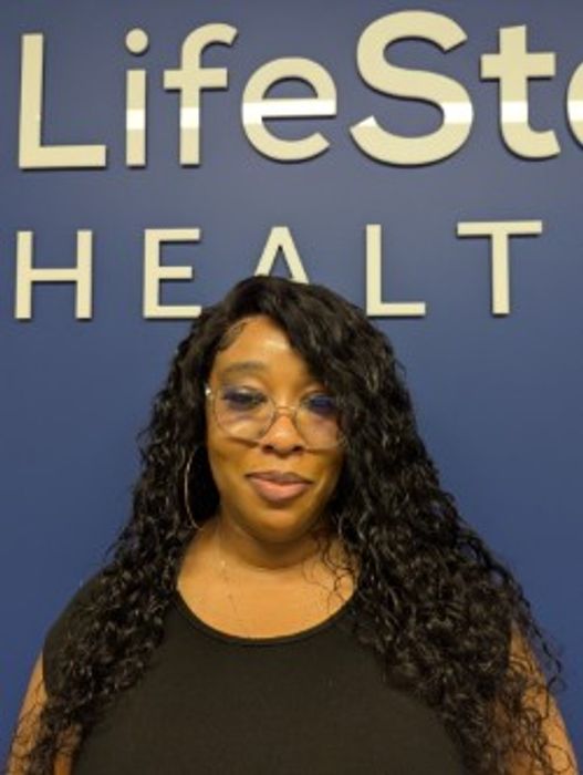 Sha’Von McKnight, Therapist