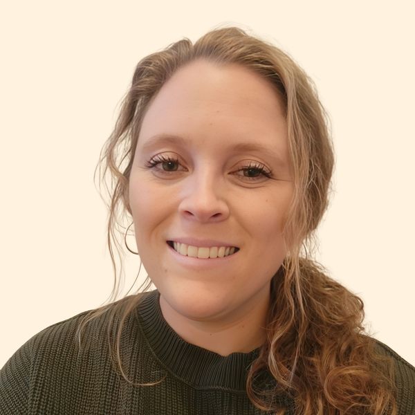 Lauren Margaret Mongiori, Therapist