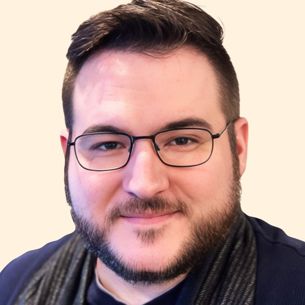Steve Skiffington, Therapist