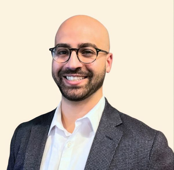Eitan Sheena, Psychiatrist