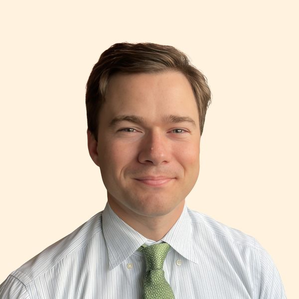 Dr. Garza, Psychologist