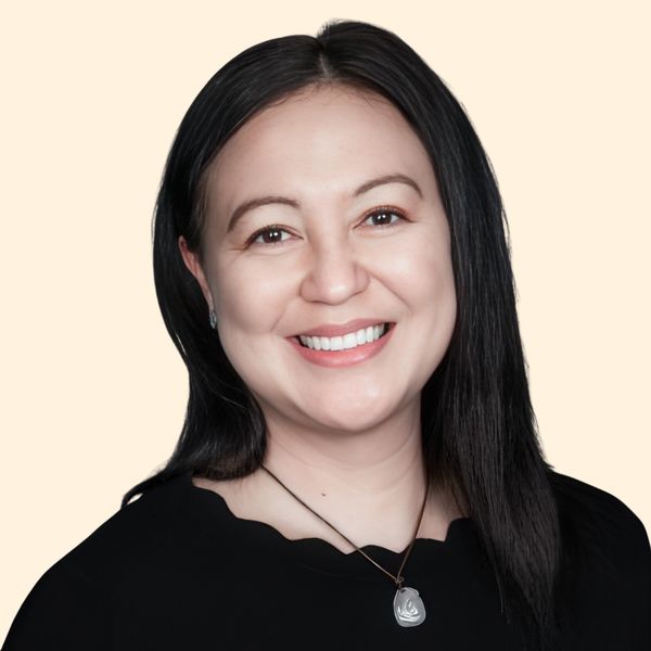Mahina Johnson, Therapist