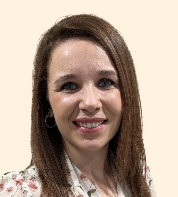 Melishe Spangenberg, Therapist