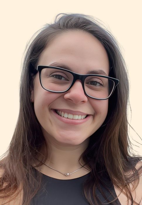 Jennifer Camello, Therapist