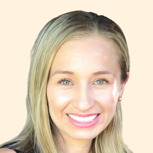 Sara Ullom, Therapist