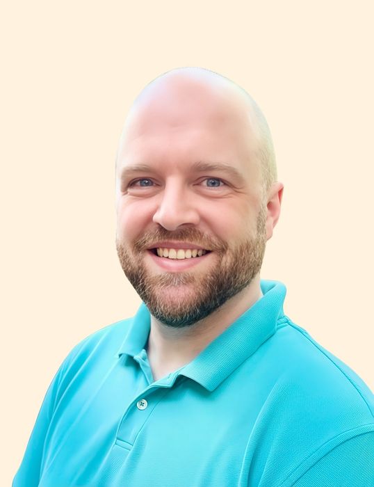 Mr. Mark Russell Jr, Therapist