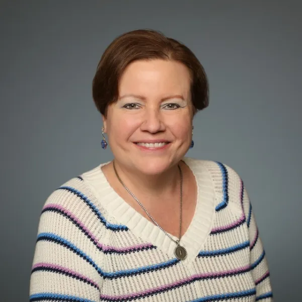 Jennifer Dziatkowiec, Therapist