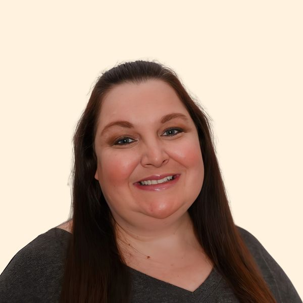 Jamie Harvey, Therapist