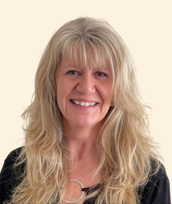 Sue Fryant, Therapist