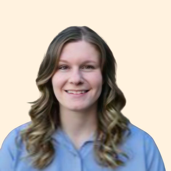 Amber Ter Maaten, Therapist