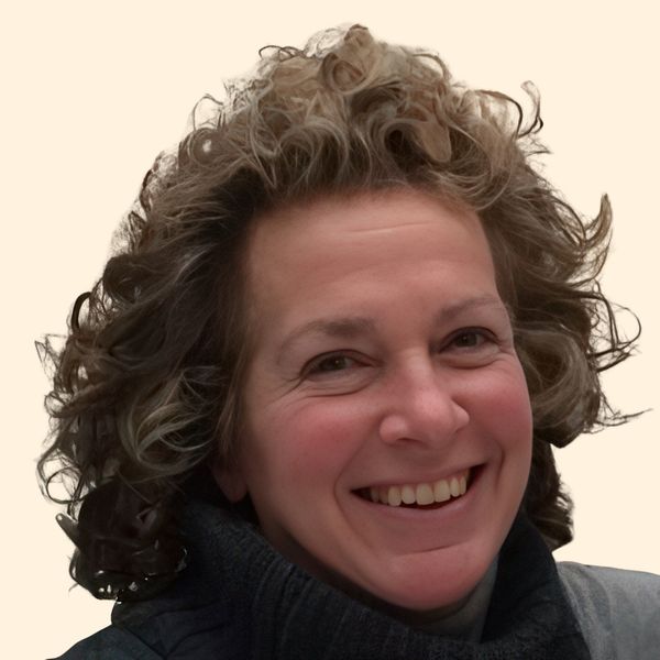 Amy Vaccaro, Therapist