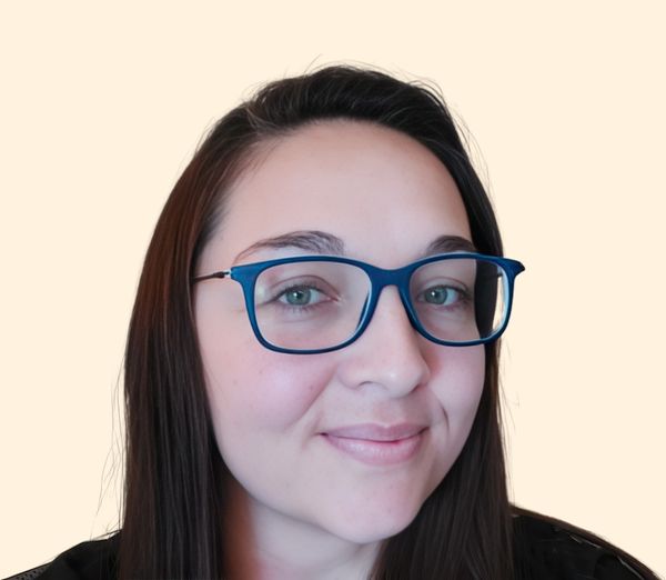 Velvet Flint, Therapist