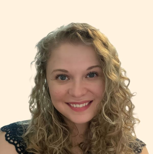 Brittany Foshee, Therapist