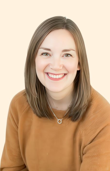 Lindsay Noreen, Therapist