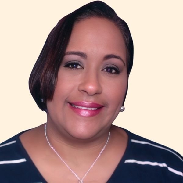 Dorcar Cruz, Therapist
