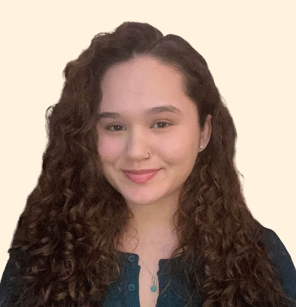 Kasandra Reyes, Therapist