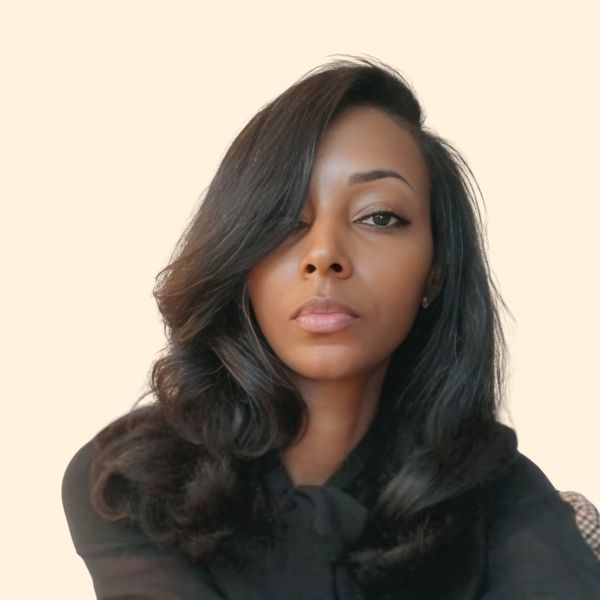 Lily Sintayehu, Therapist